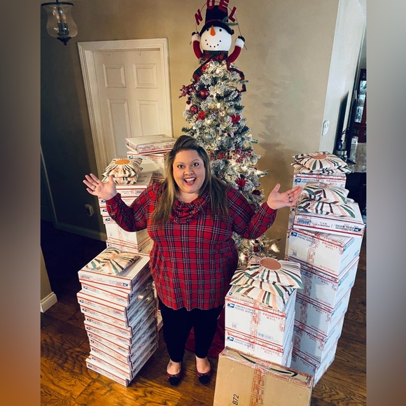 Meet your Posher, Jessica - Picture 4 of 11